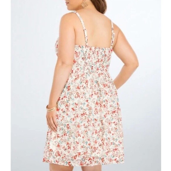 Torrid Lace Dress 3X 22 24 White Floral Overlay Sweetheart Neck Lined Ditsy EUC - Picture 9 of 16